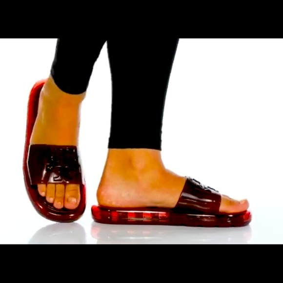 TORY BURCH Clear Bubble Jelly Flat Sandals-store displays-